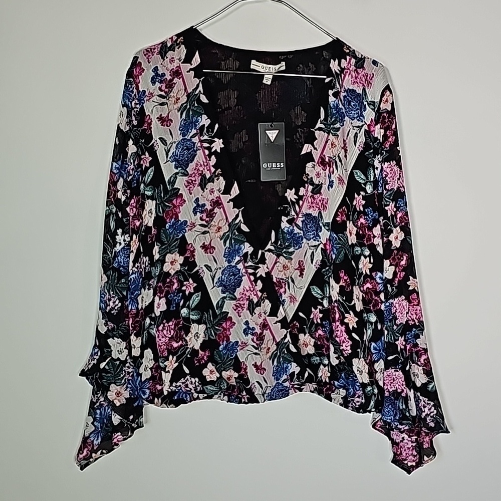 Guess medium floral new with tags long sleeve blouse